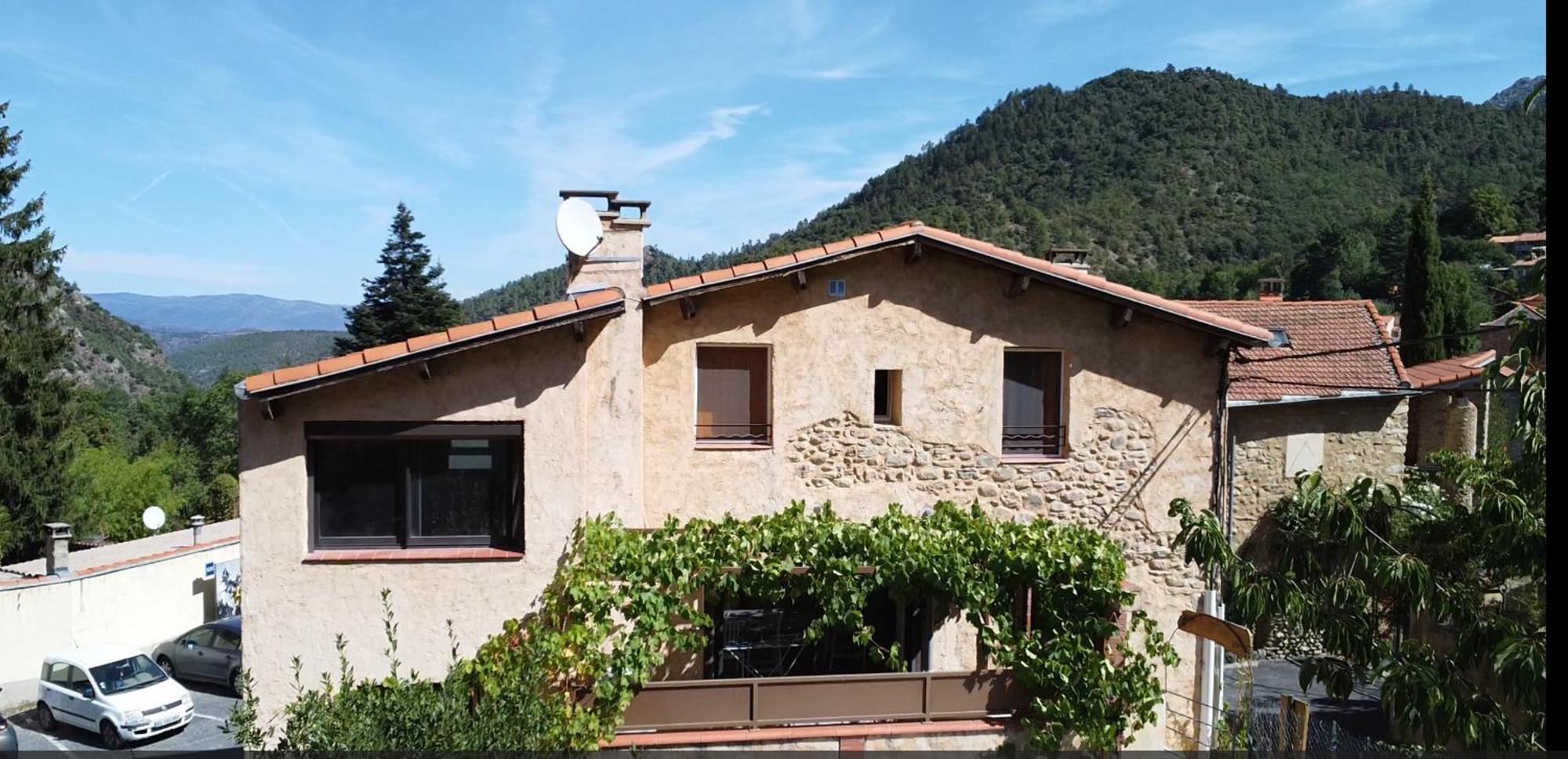 Gite Du Cady Casteil Exteriör bild